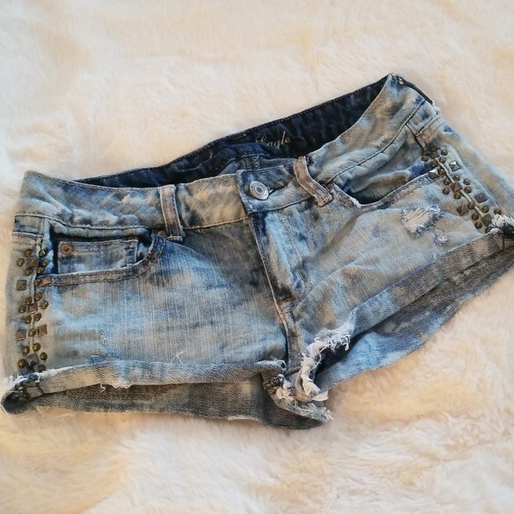 American Eagle womens short shorts Size 2